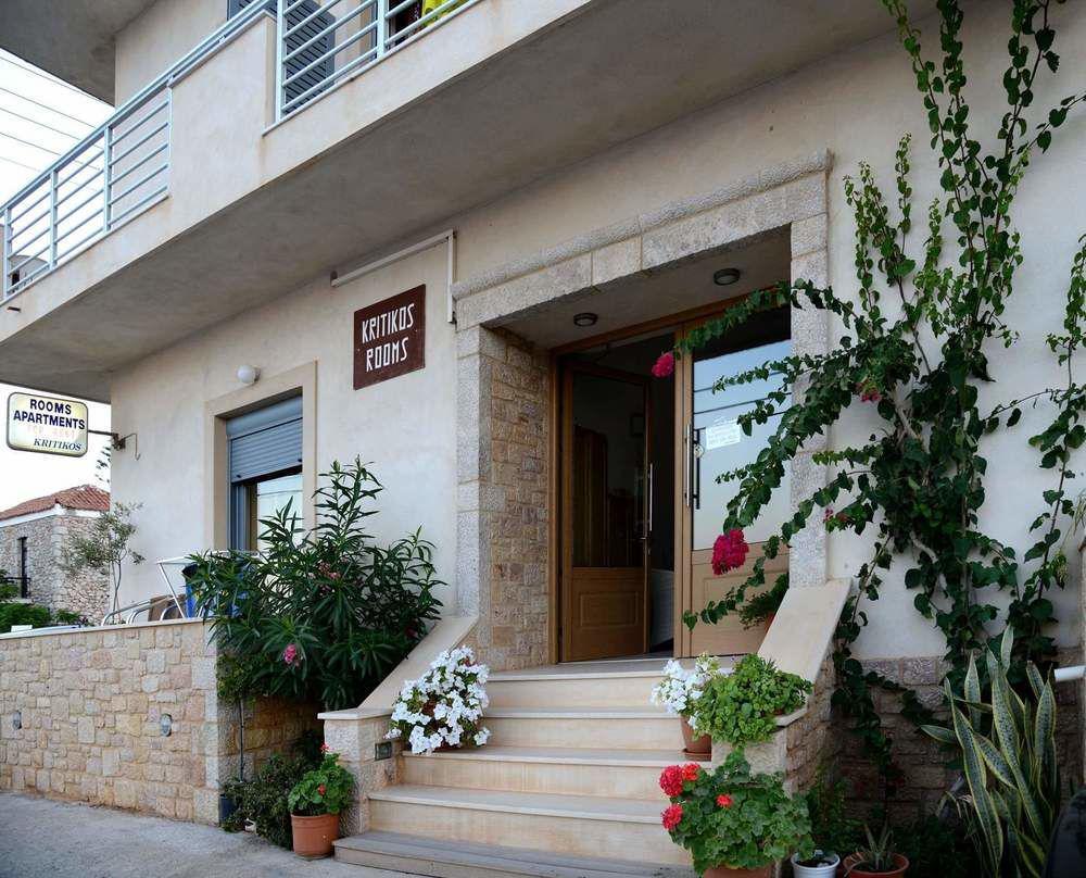 מונמבאסיה Kritikos Rooms מראה חיצוני תמונה
